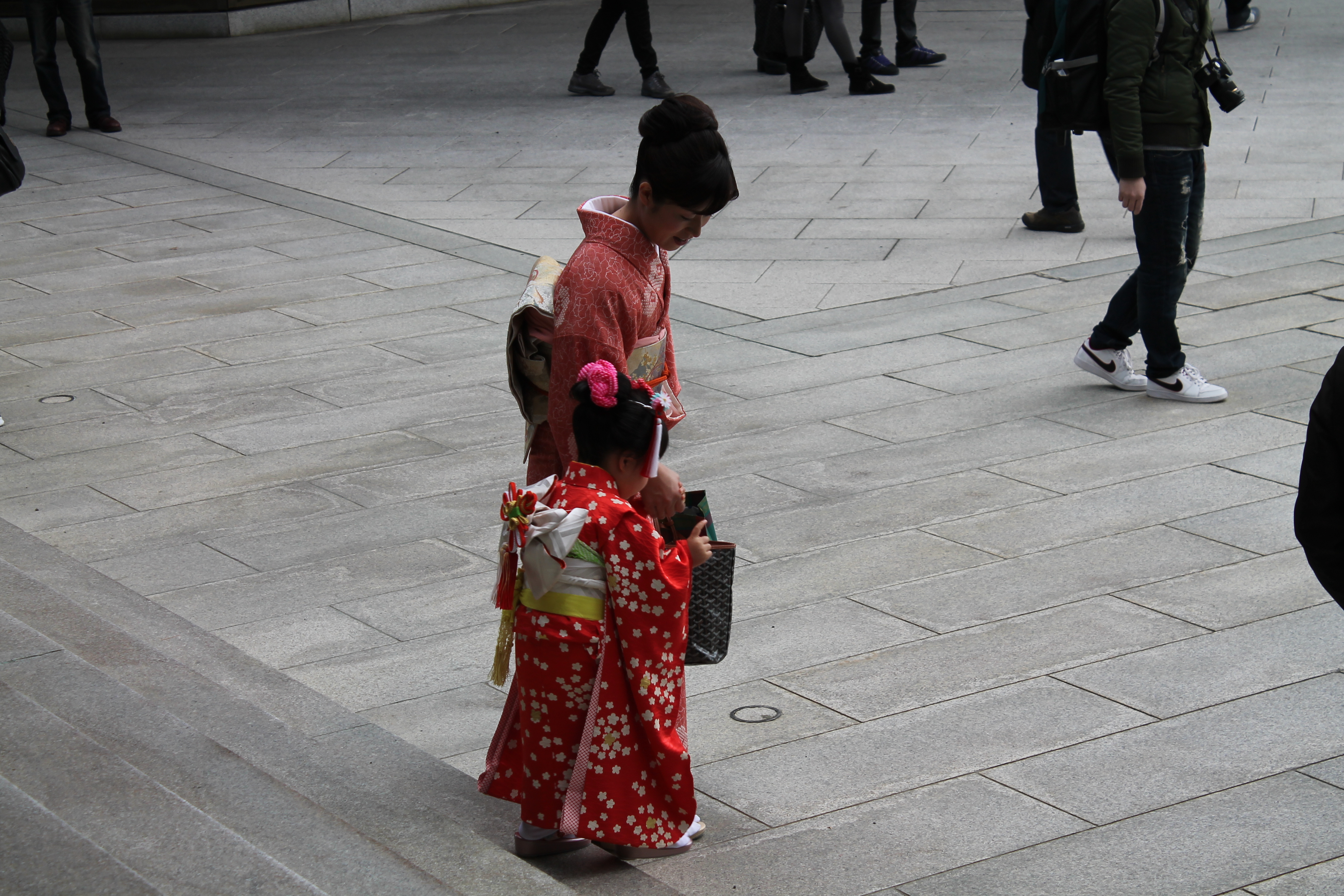 DC812991-D718-4090-90BB-A286DC0605B8