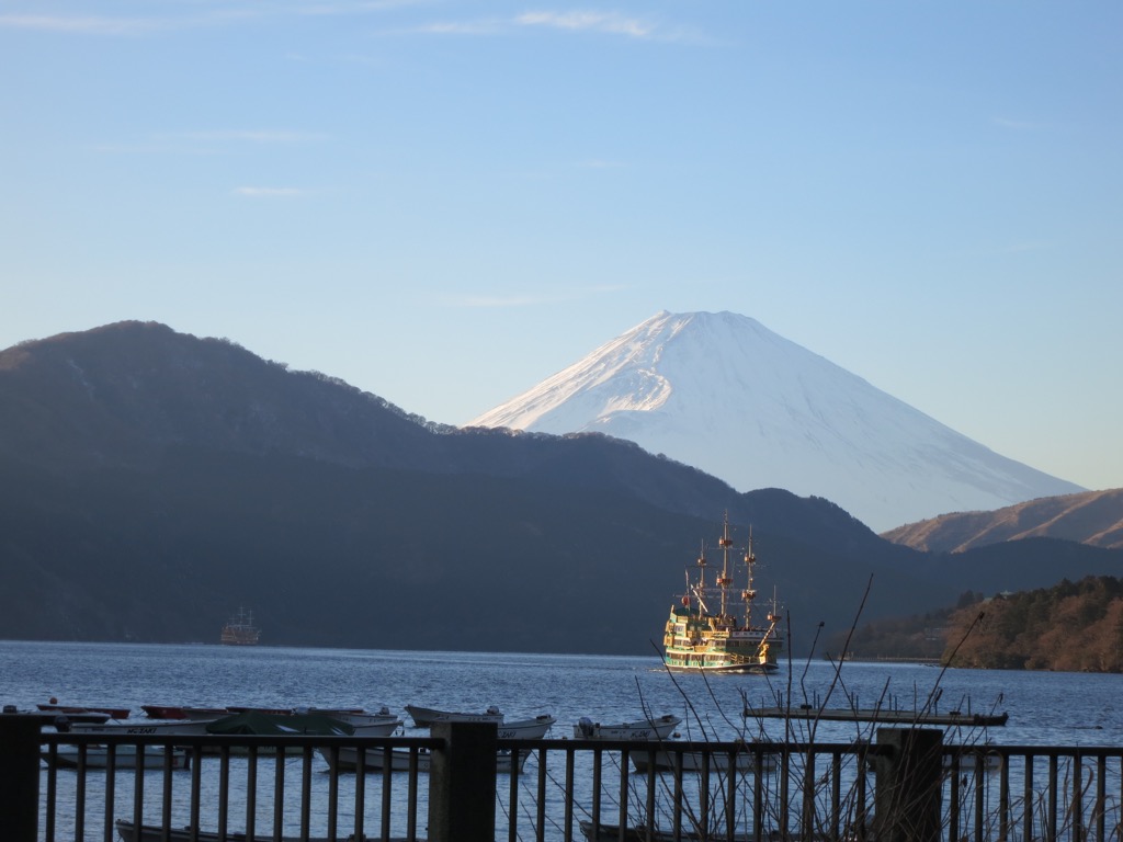 E640F43B-7DC6-4A2C-9964-71BE1031D35F_1_105_c