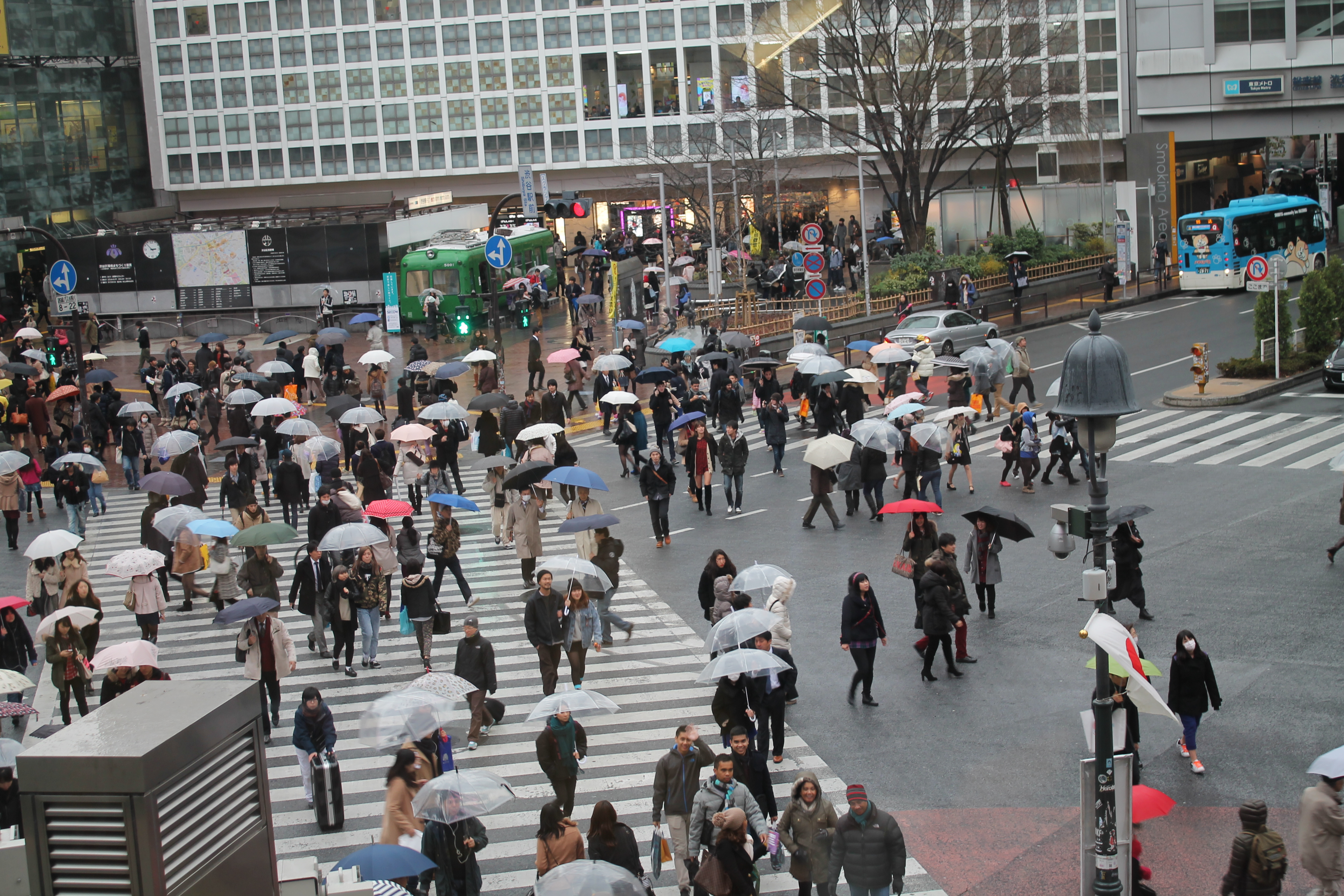 E990C95F-CE60-46B2-BAE1-A307E9E4F8DC