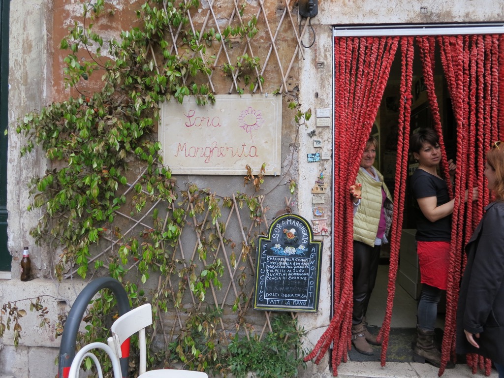 184D30AC-A0AA-45C8-9EC2-C1DD6572CEB9_1_105_c