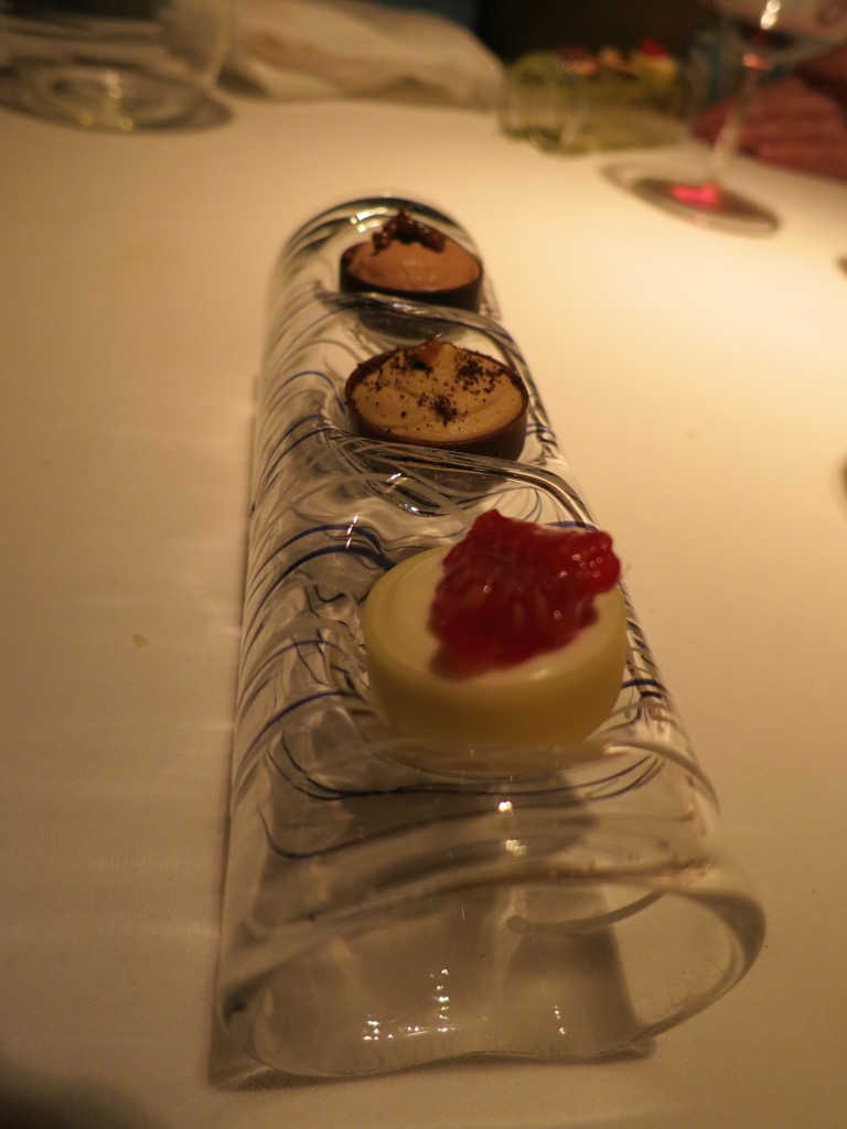 5E98397E-C119-46EB-9D28-DD3B74FEB020_1_105_c