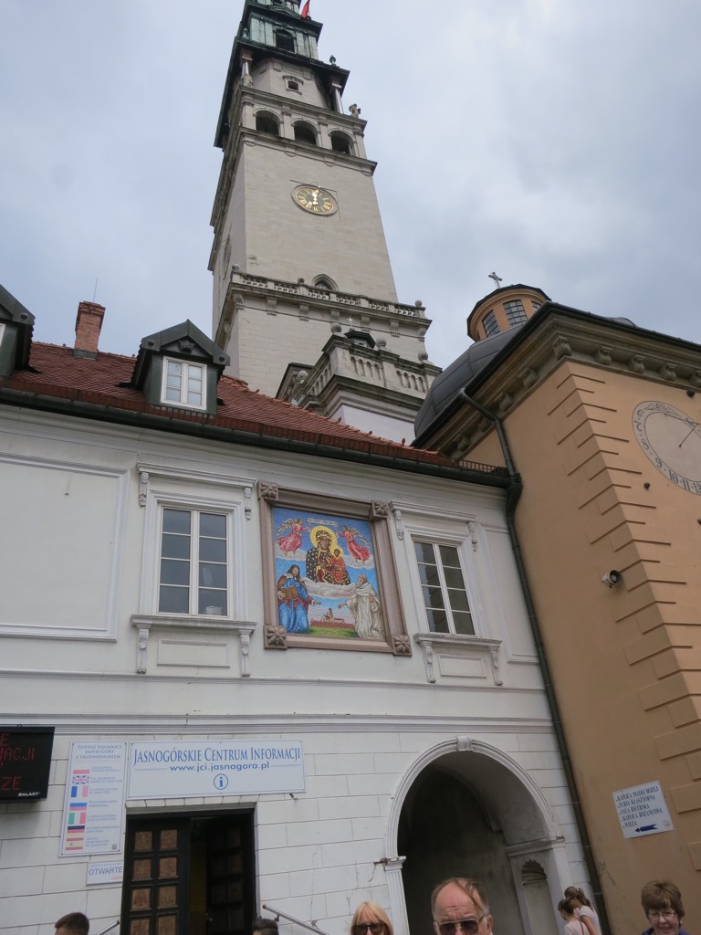 07472E93-F43B-4DDE-A1FD-BA1B7F633E3C_1_105_c