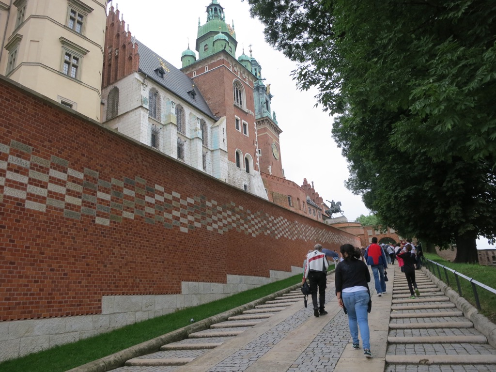 2C3BE312-B72E-4768-AB83-E32ACD677740_1_105_c