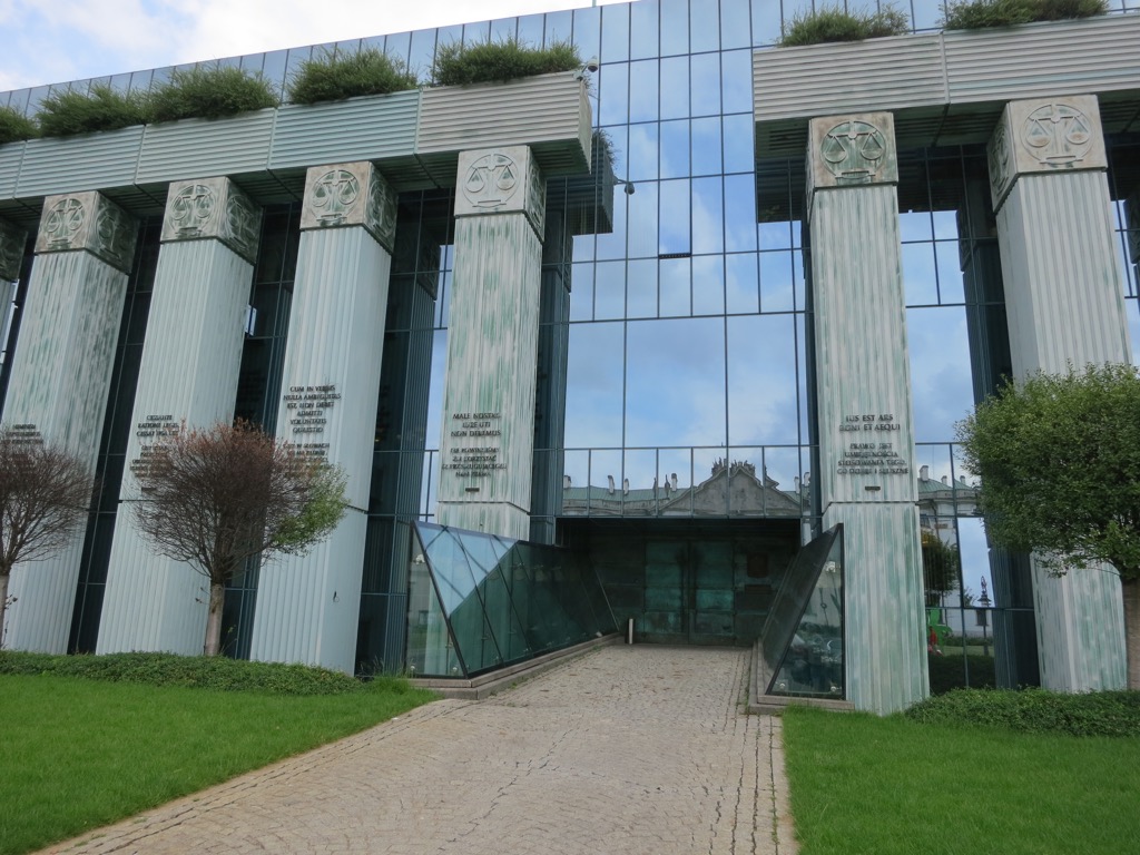 2ECB35F9-35B2-4512-BADD-8E88C88E7787_1_105_c