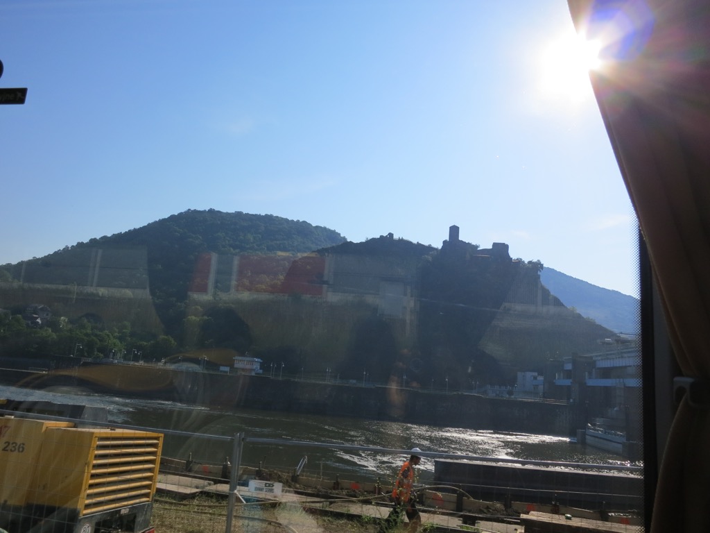 3A44B013-85FE-4523-925B-471822767BF8_1_105_c