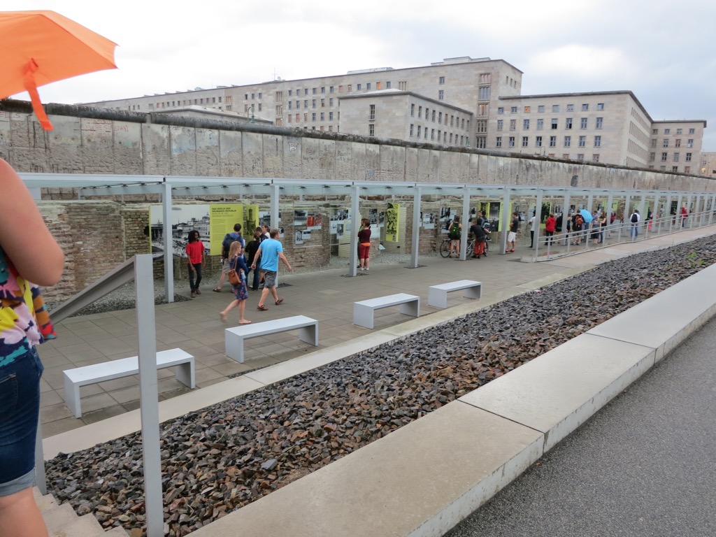 743E1502-779A-44DC-BF79-1E88C50154D6_1_105_c