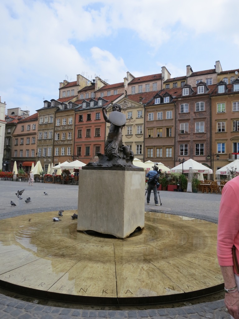 D58032C2-F541-44EA-B1DD-53645CDD931D_1_105_c