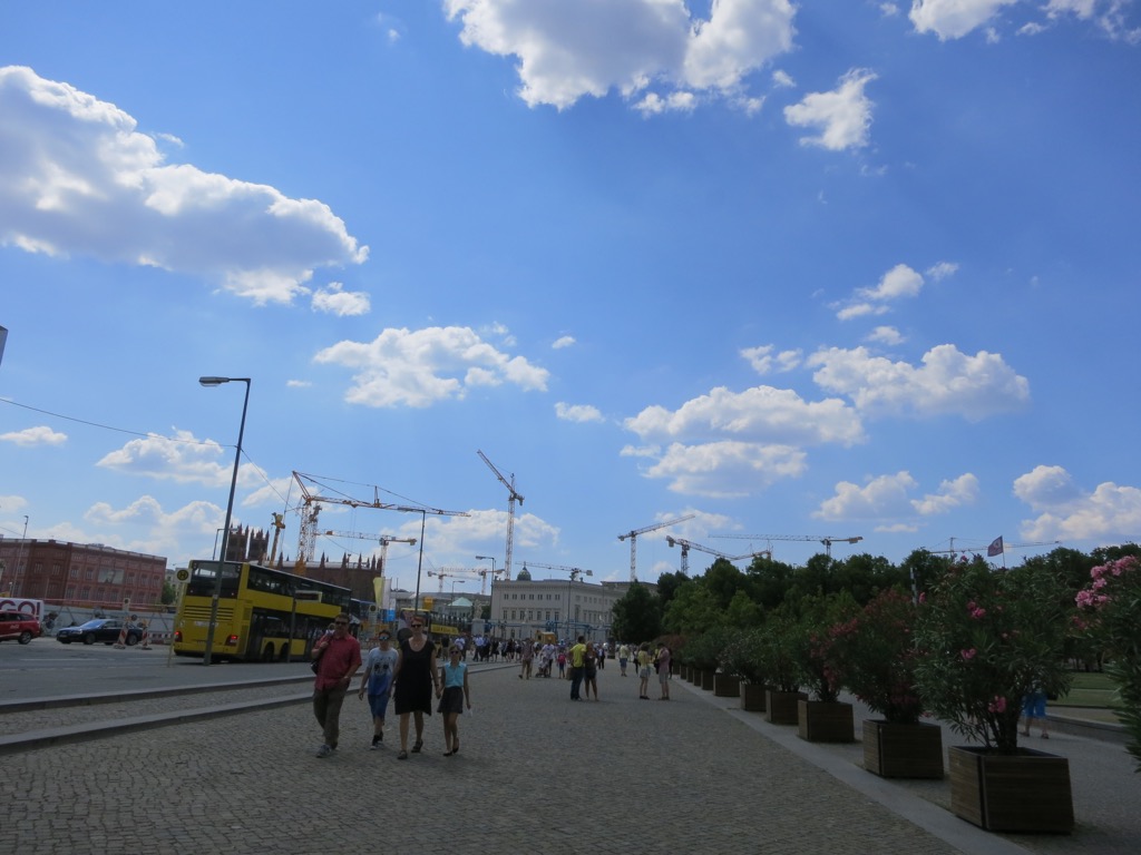 FDEBB14F-3EA2-4FB3-B20E-329DFD42CCE6_1_105_c