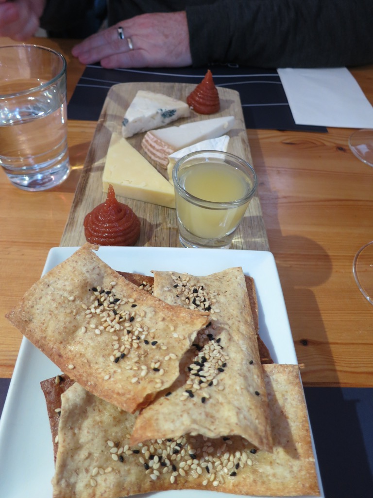 5F033E0F-FA8E-49BB-9DF9-800B419C0376_1_105_c