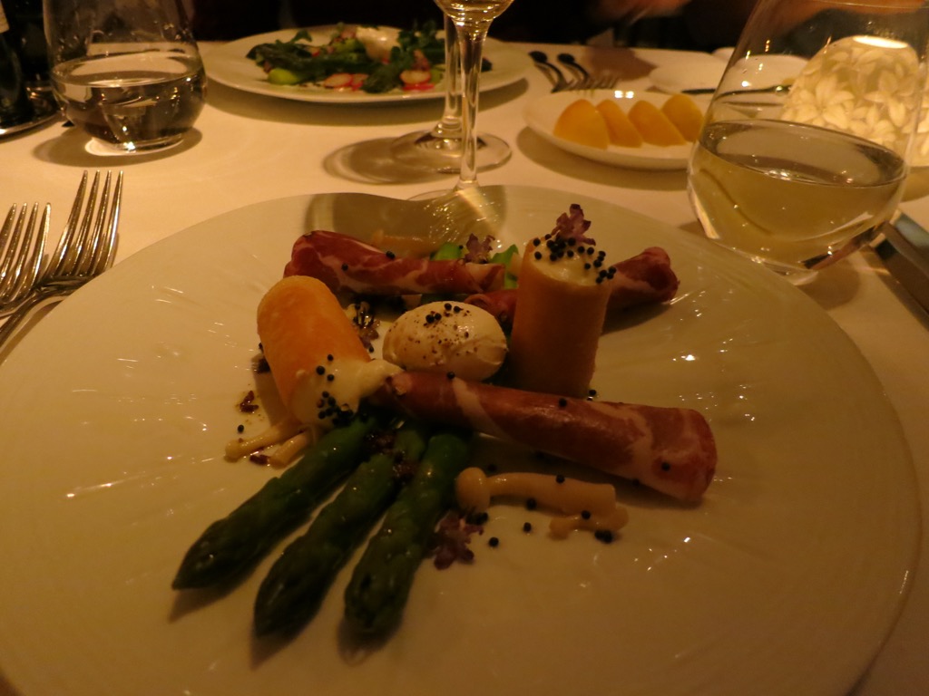 B955CCE8-303A-42CE-9497-AED776B703EE_1_105_c