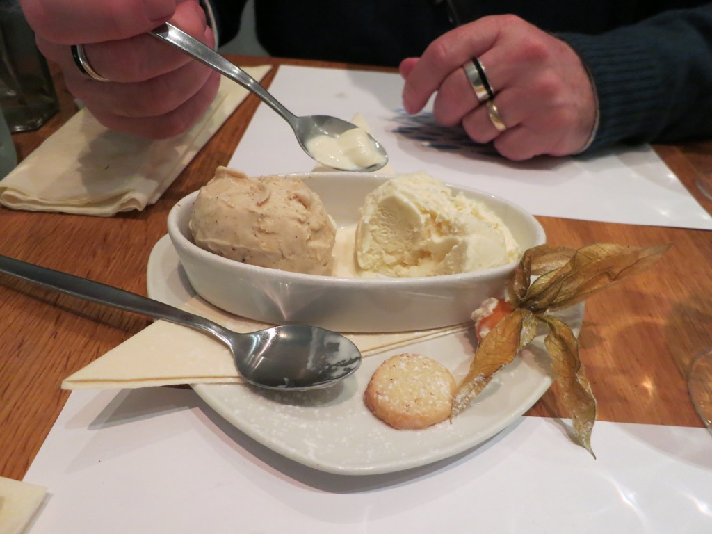 E23A7D5A-CA7E-4846-B43A-DF00427FD9E0_1_105_c