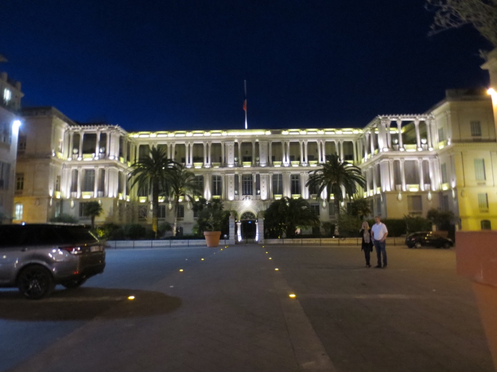 5C327F30-D630-490E-8A24-3AA7D013D032_1_105_c